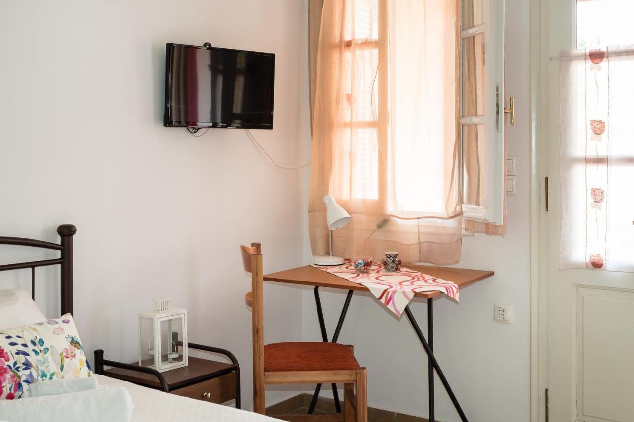 Chalki - Naxos Apartment *